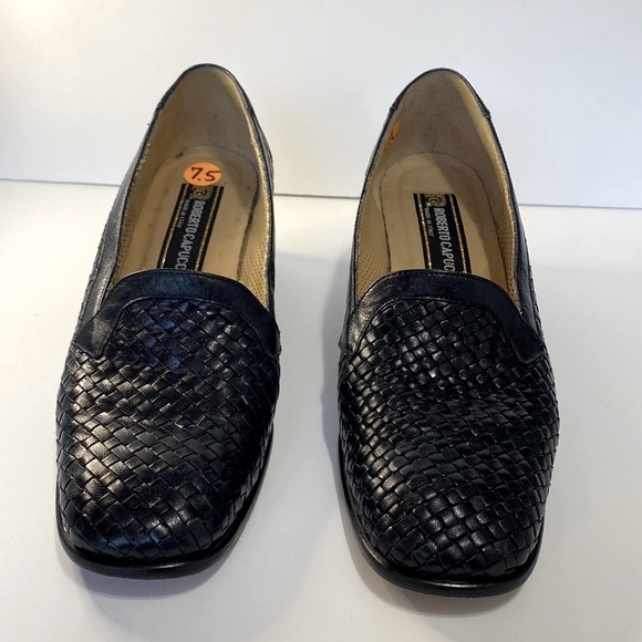 ROBERTO CAPUCCI Black Leather Designer Heels!!! Made in Italy 🇮🇹 - Picture 3 of 9